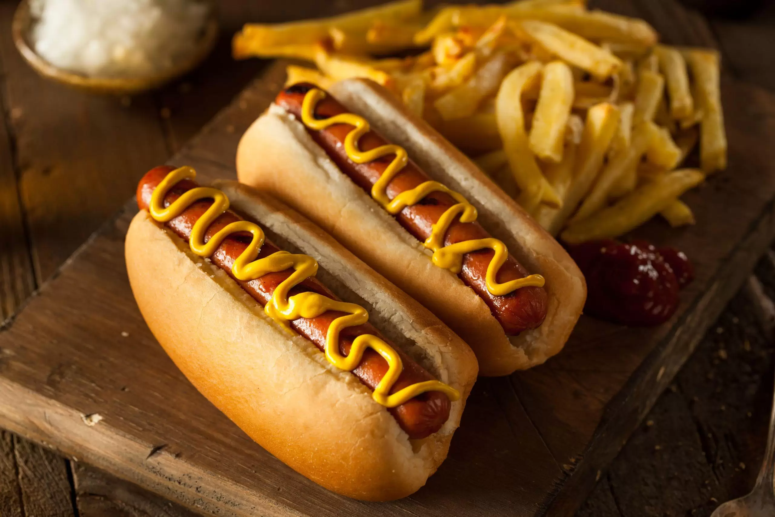 Klassieke BBQ Hotdogs Recept