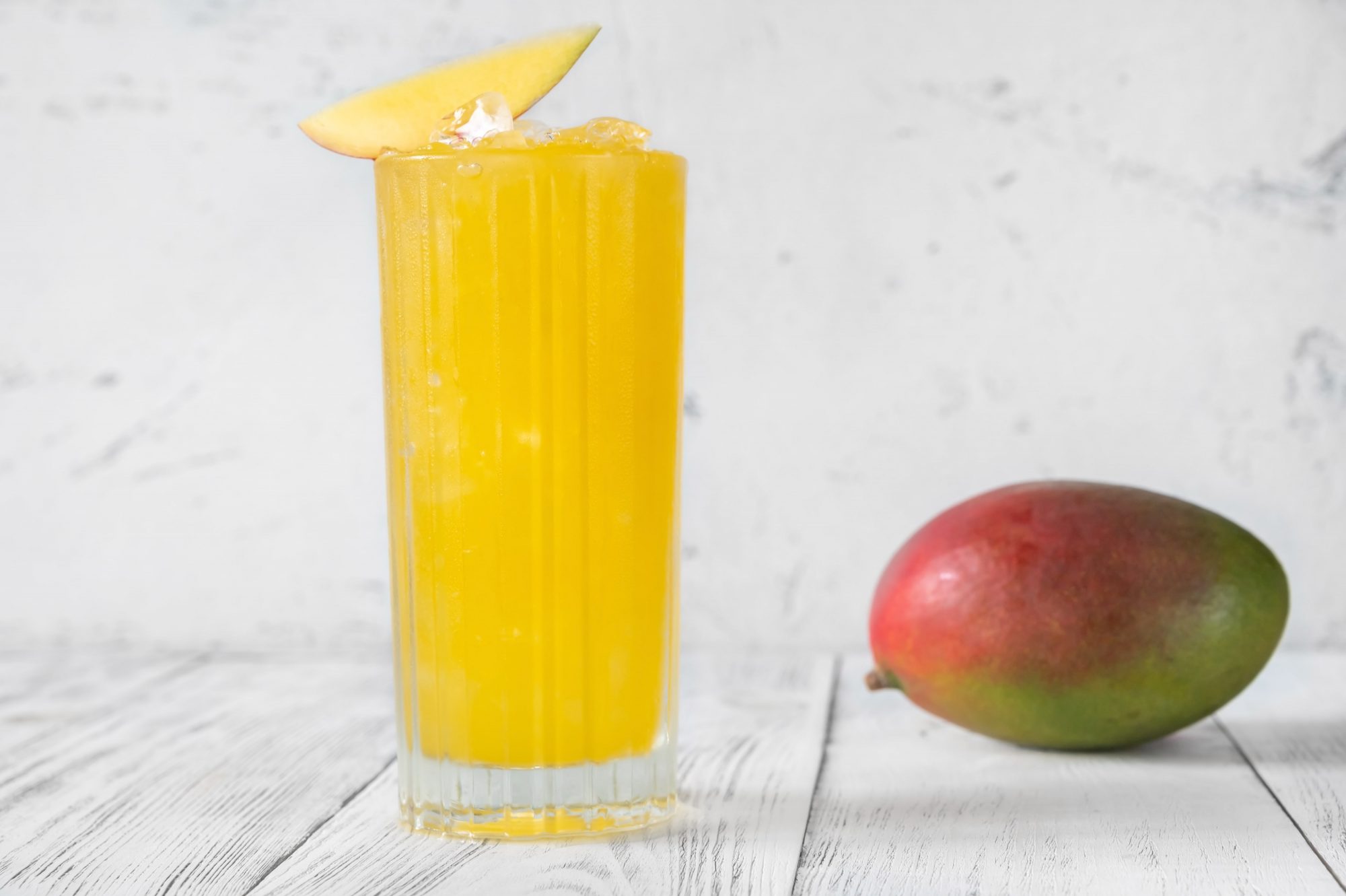 Mango Collins Cocktail Recept